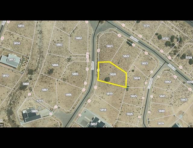 LAND FOR SALE IN DA GAMA BAY